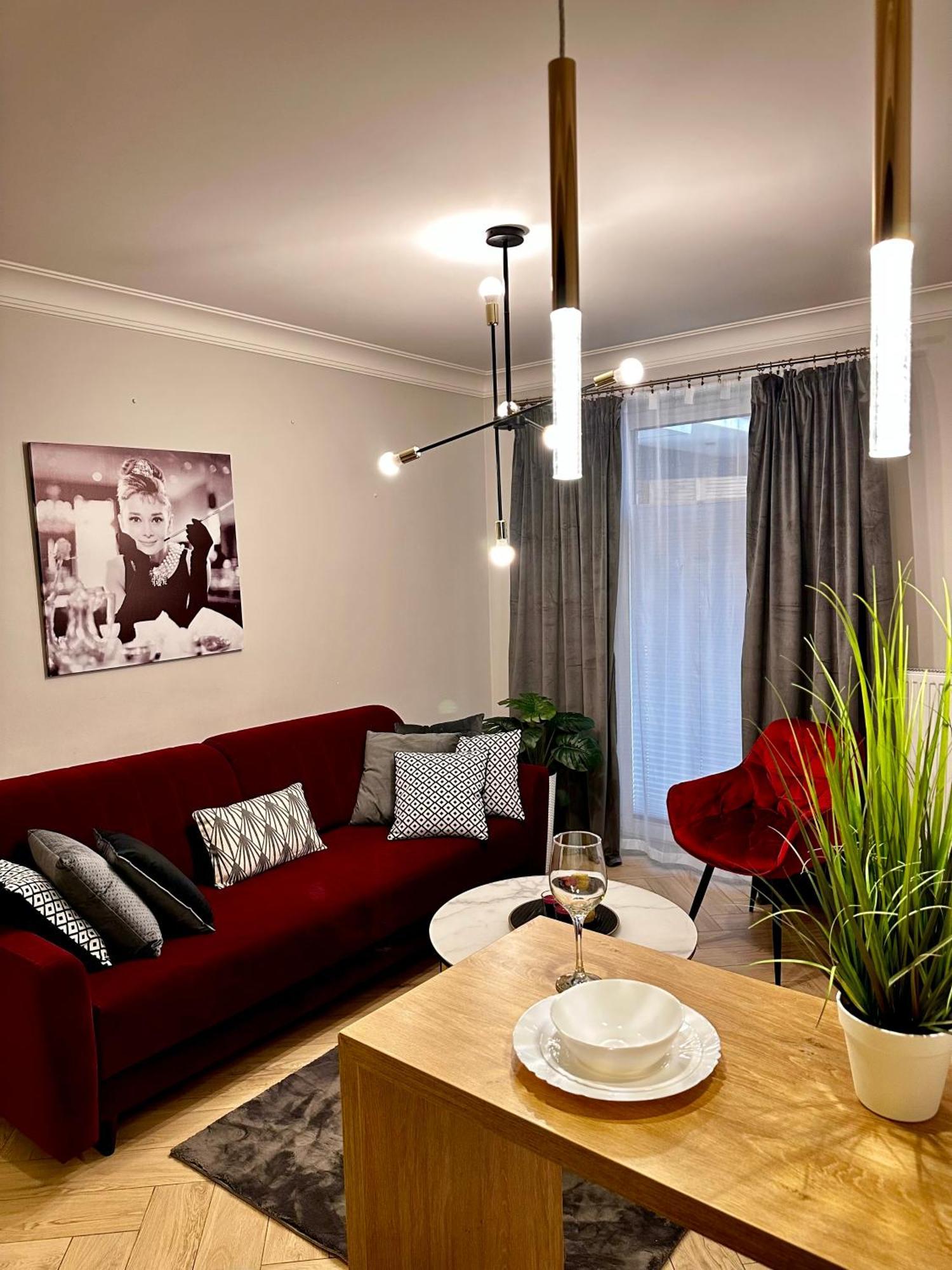 Apartamenty Kielce- Klonowa Nad Zalewem, 1-14 Osob, Faktura, Parking, Centrum Экстерьер фото