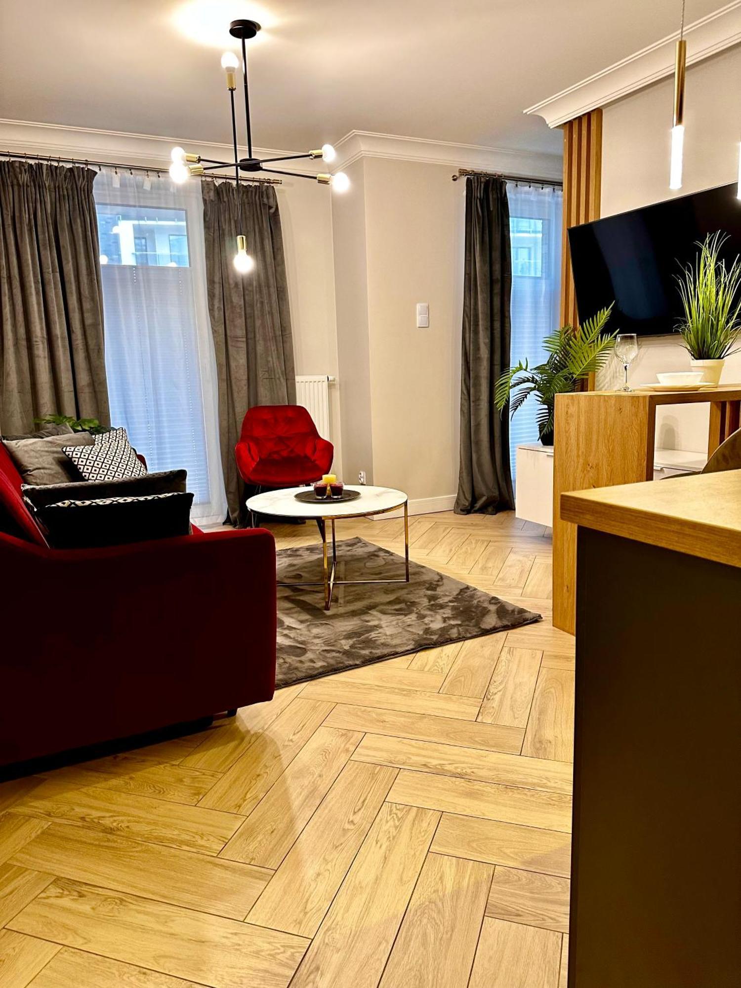 Apartamenty Kielce- Klonowa Nad Zalewem, 1-14 Osob, Faktura, Parking, Centrum Экстерьер фото